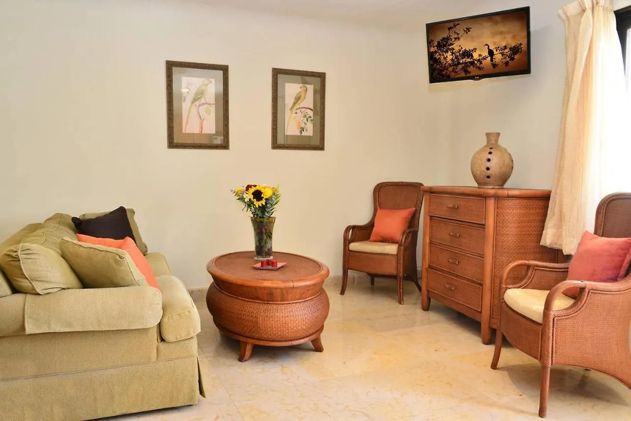 Blue Palms Suites, Pool Onsite, Steps To The Beach & 5Th Ave Playa del Carmen Apartament