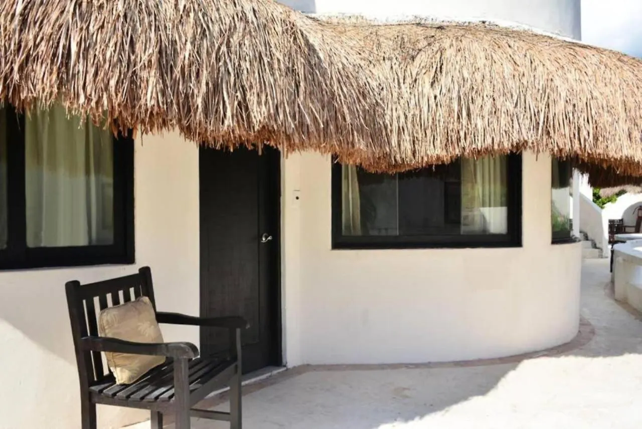Blue Palms Suites, Pool Onsite, Steps To The Beach & 5Th Ave Playa del Carmen Meksyk